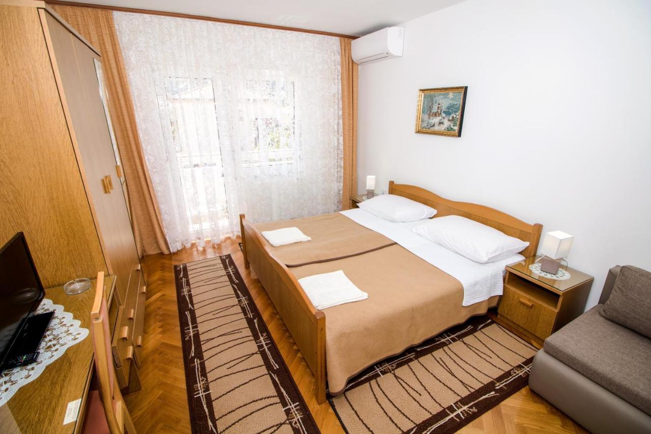 Rooms & Apartment Albina บัชกา ภายนอก รูปภาพ