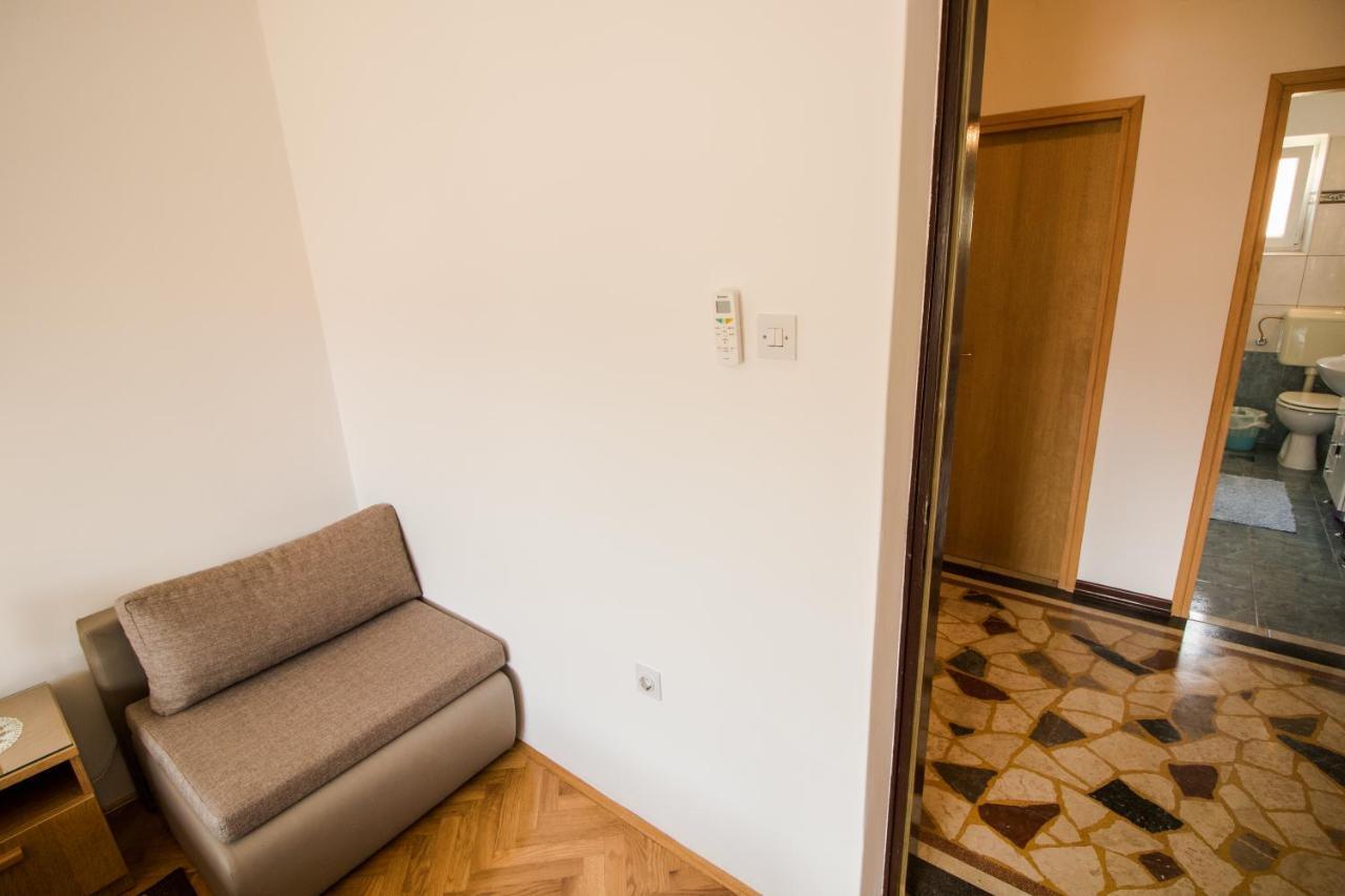 Rooms & Apartment Albina บัชกา ภายนอก รูปภาพ
