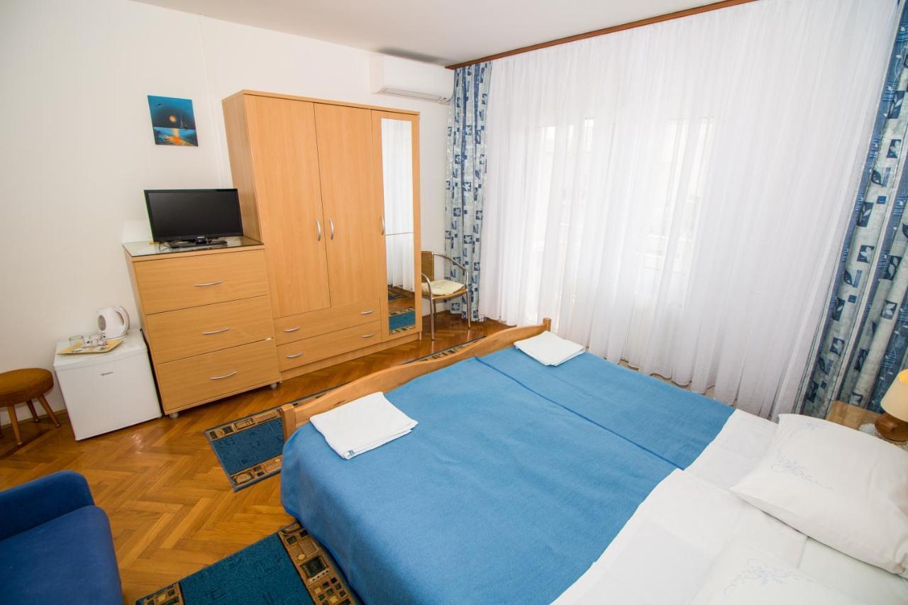 Rooms & Apartment Albina บัชกา ภายนอก รูปภาพ